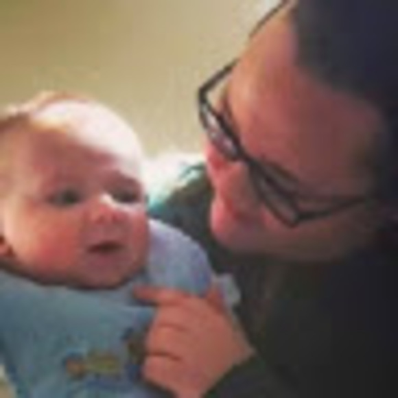 Meet your Posher, Faith - Picture 1 of 1